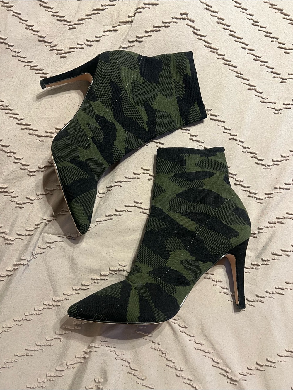 Pointed Toe Green Camo Knit Ankle Booties - Women's